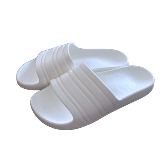 Athletic Works Tunnel Slide Sandals - Picture 2 of 9